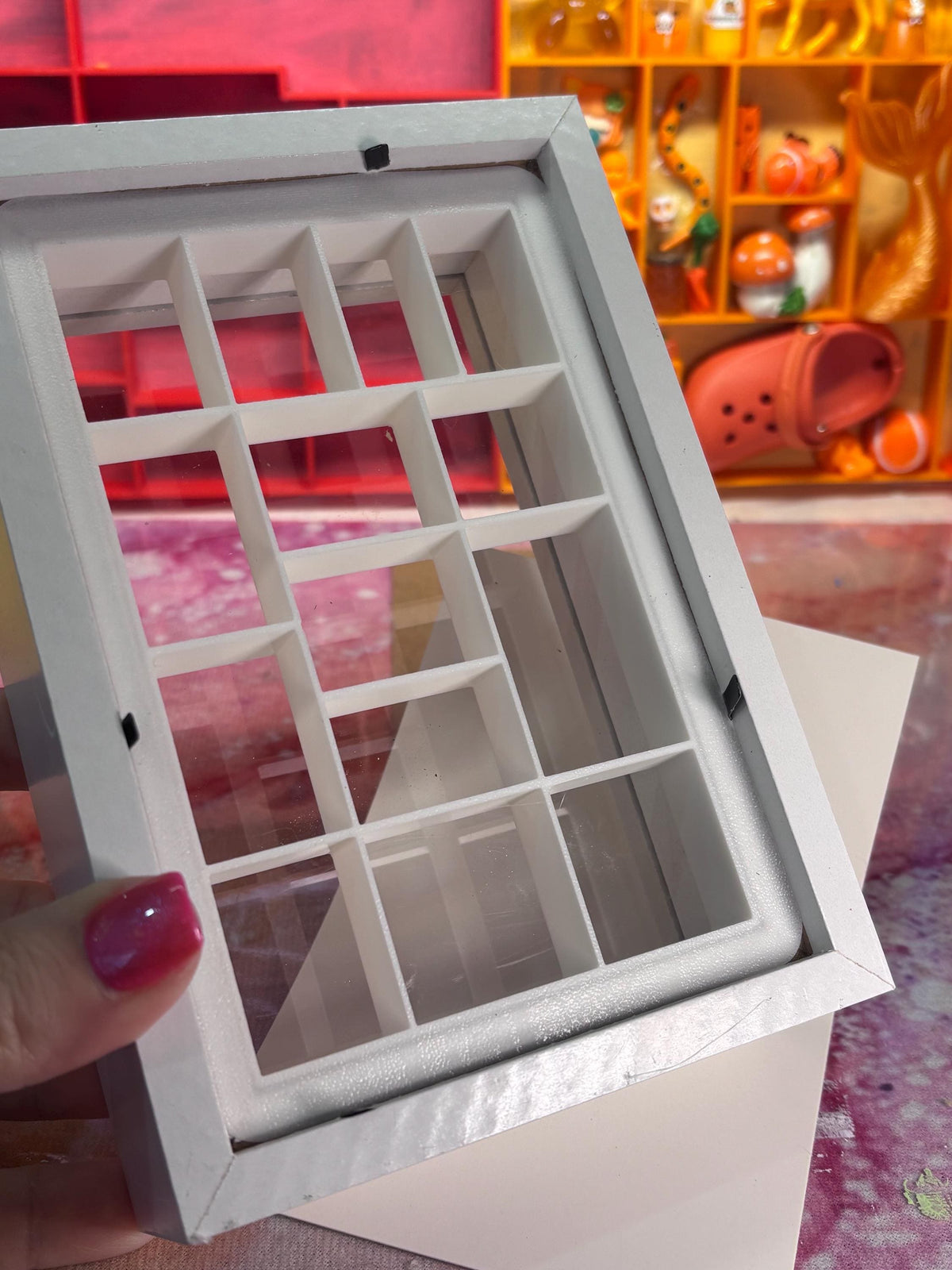 3D Printed Trinket Shelf – 17cm x 12cm White Frame – Choose Your Insert Colour