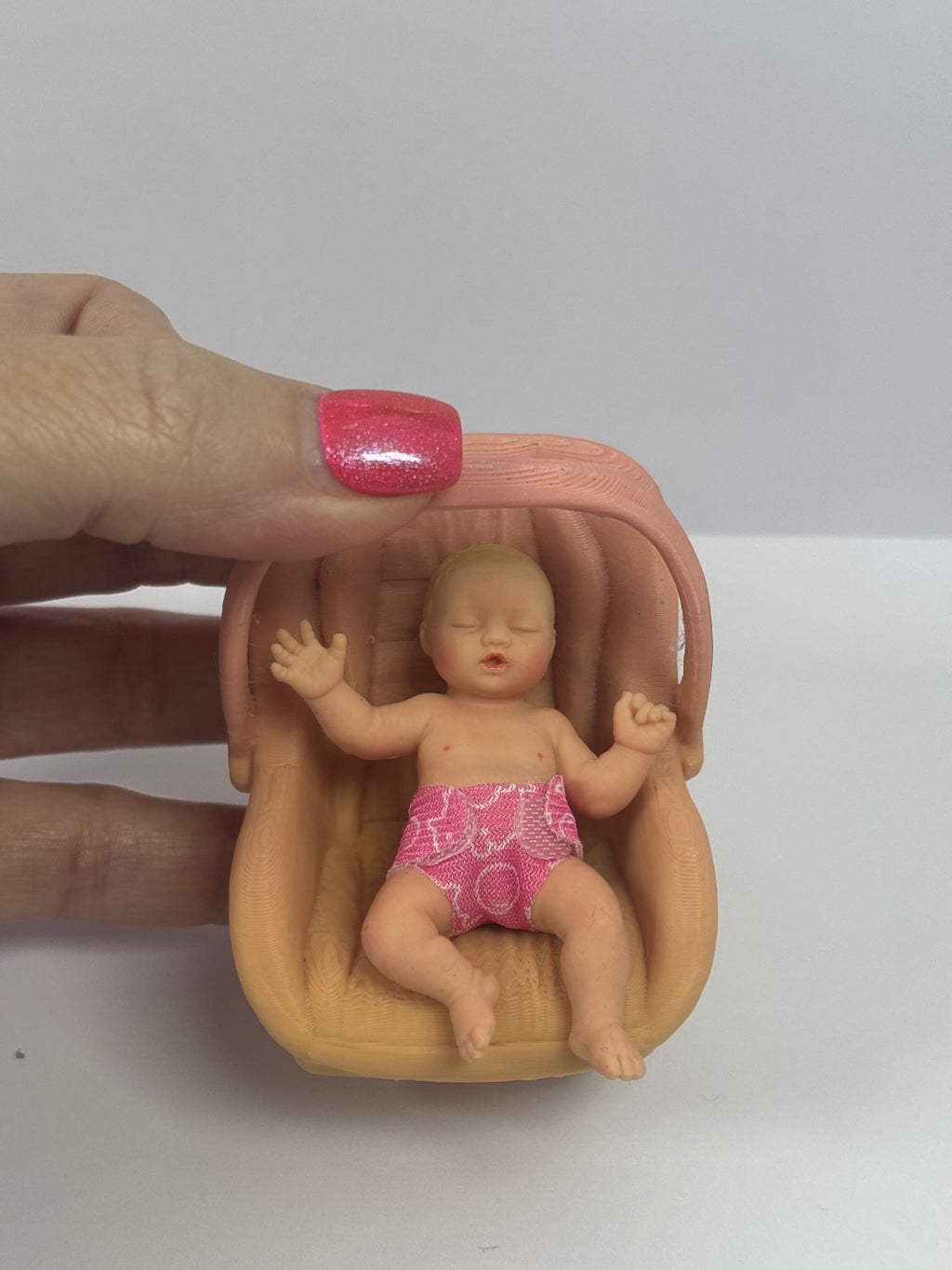 3D Printed Miniature Baby Car Seat – Baby Not Included
