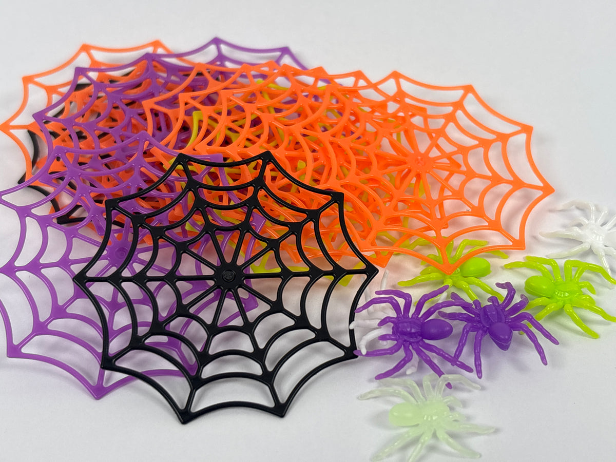 Miniature Spider Web & Spider – Random Colours