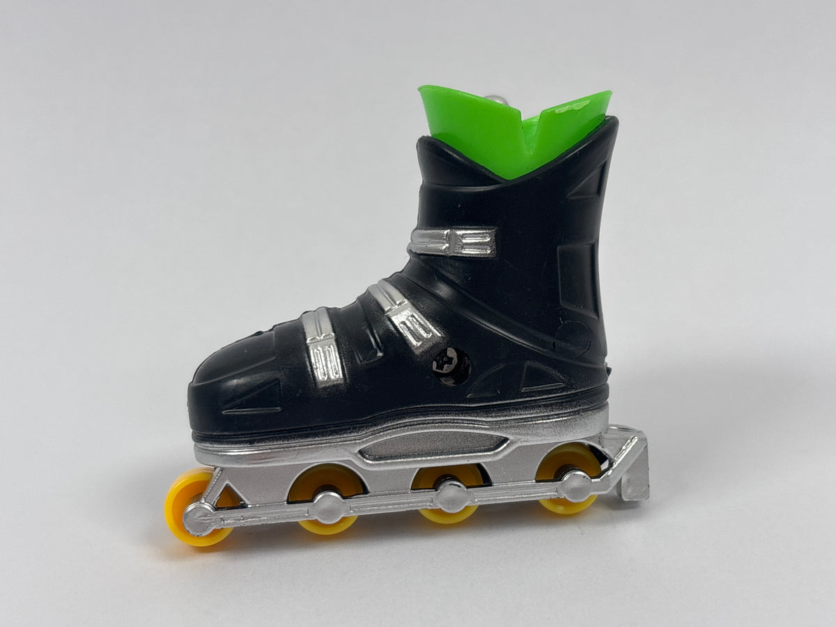 Miniature Finger Skate – Random Style