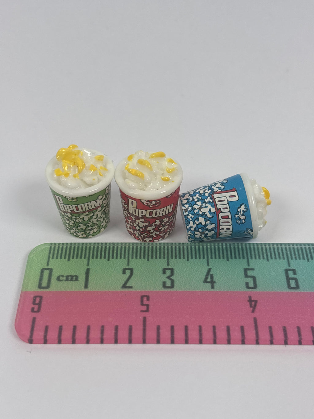 Miniature Popcorn – Random Style