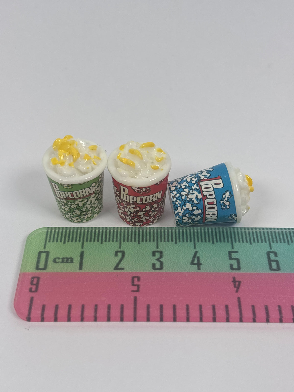 Miniature Popcorn – Random Style