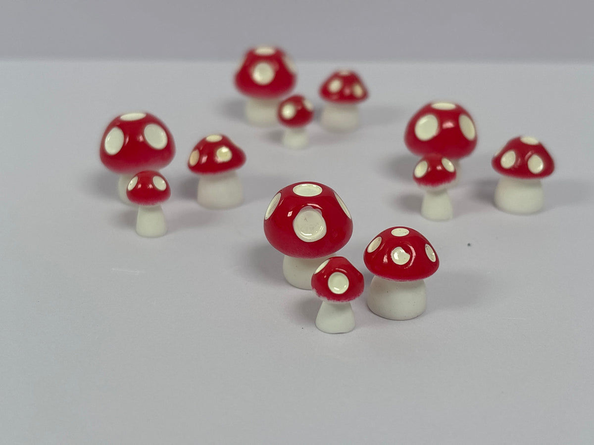 Mini Resin Mushrooms – Pack of 3