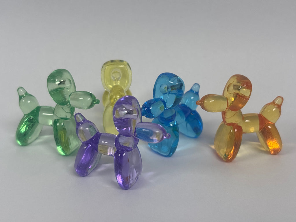 Miniature Glow-in-the-Dark Balloon Dog – Random Colour