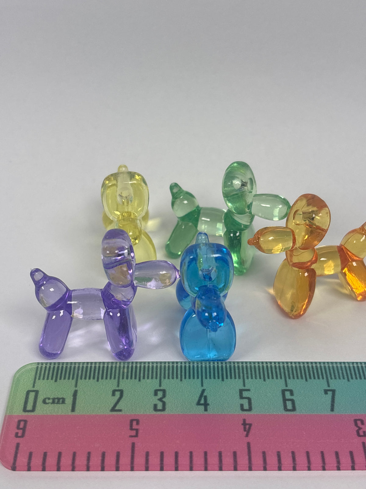 Miniature Glow-in-the-Dark Balloon Dog – Random Colour