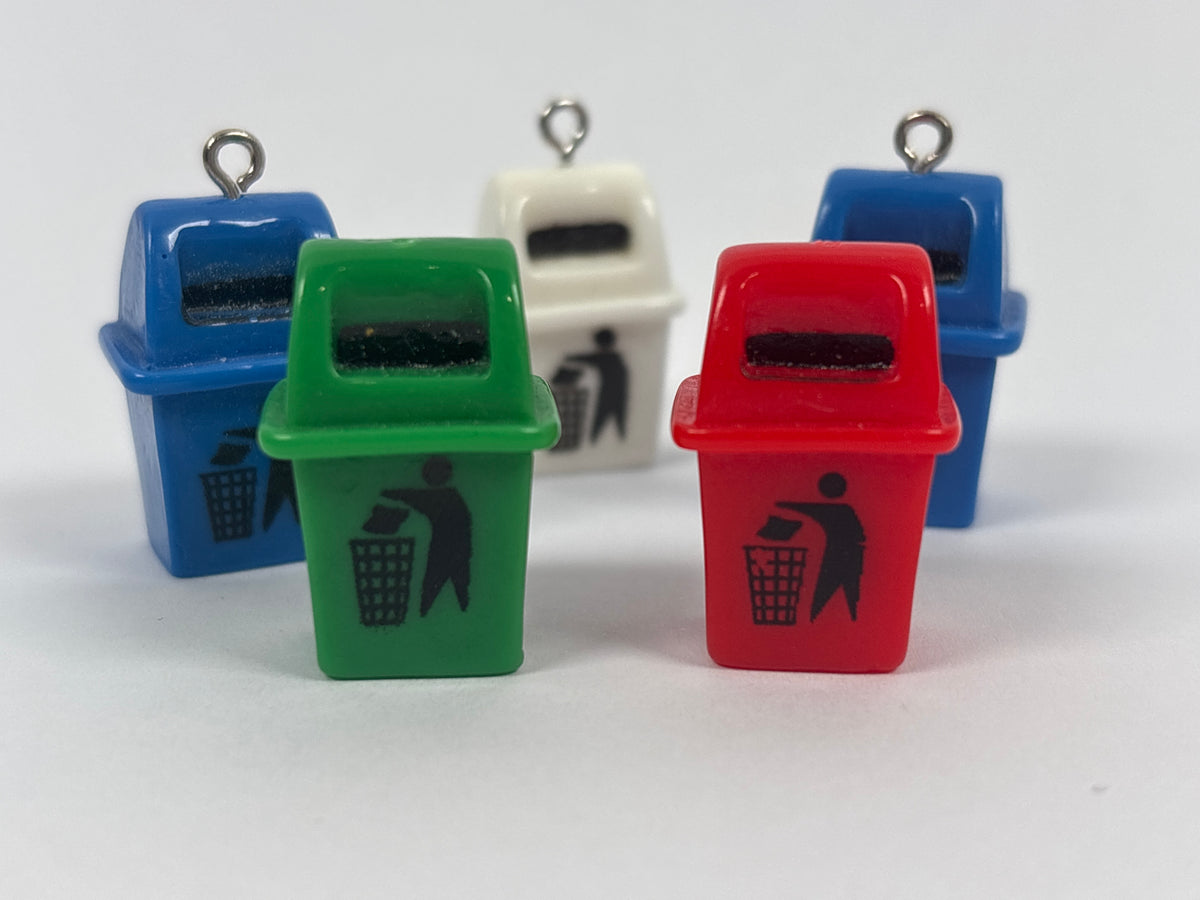 Miniature Trash Can – Random Colour