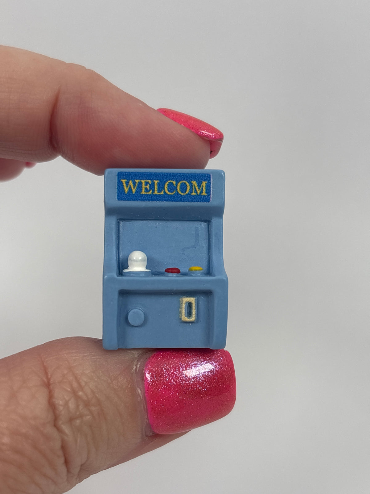 Miniature Retro Arcade Machine – Tiny Arcade Game