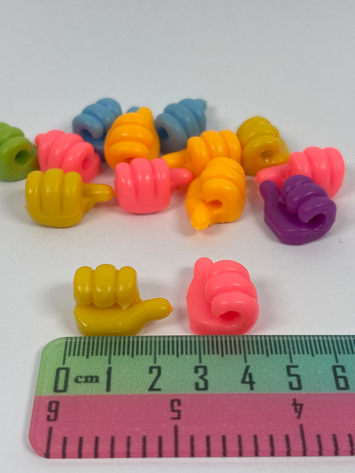 Miniature Hand Cable Clip – Random Colour
