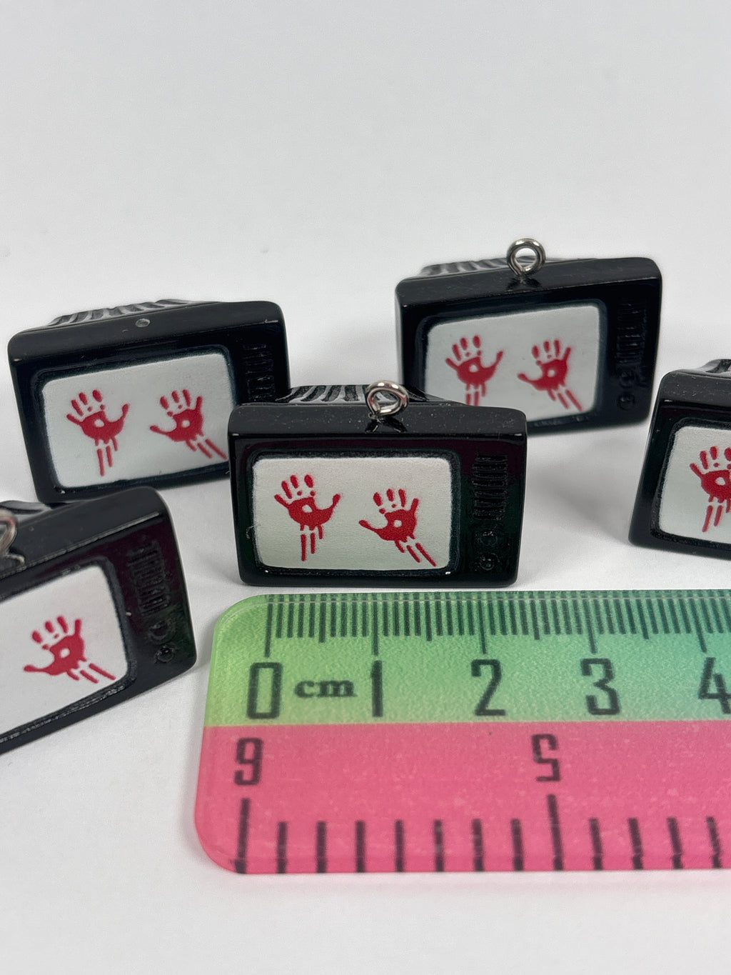 Miniature Bloody Hand TV – Halloween Miniature