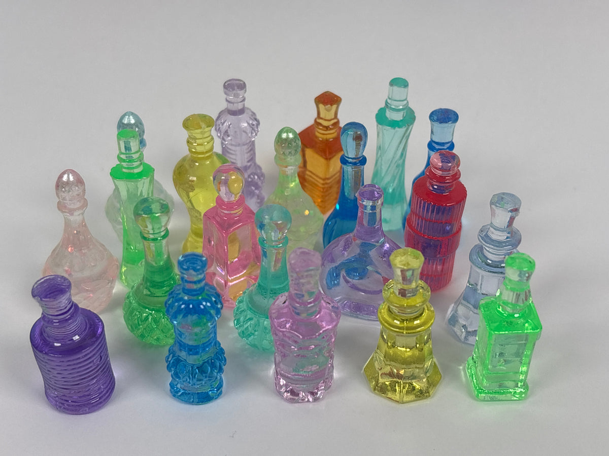 Miniature Decanter – Random Colour & Style