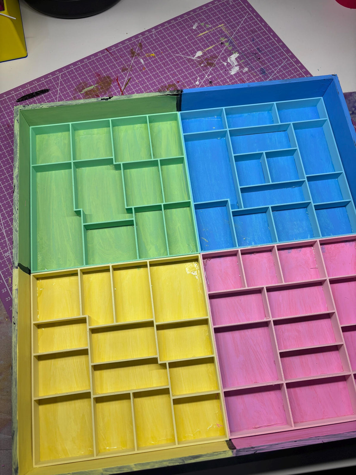 3D Printed Trinket Shelf Inserts – Set of 4 – Choose Your Colours